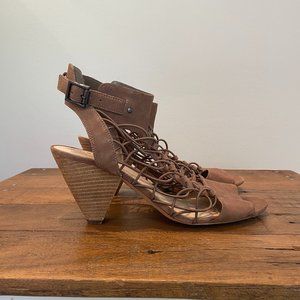 Vince Camuto Leather Wedge Heel Size 12